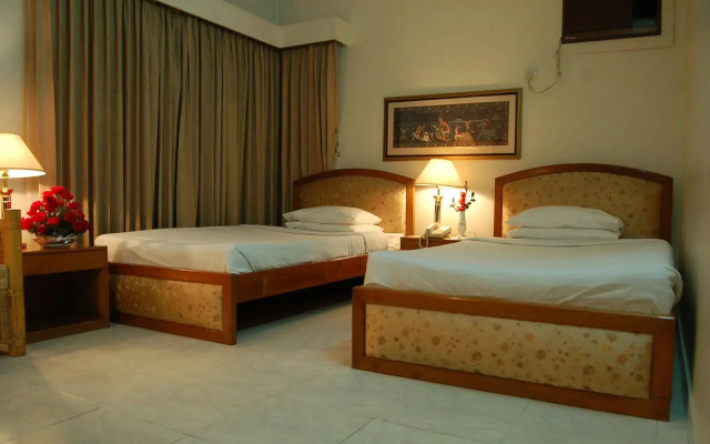 Hotel de Crystal Crown