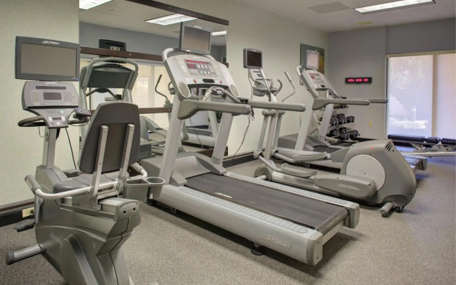 Courtyard by Marriott Richmond Chester