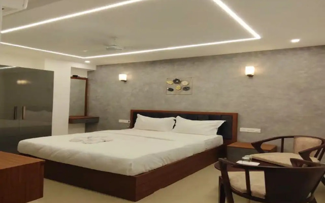 Royal Luxe Business Class Hotel