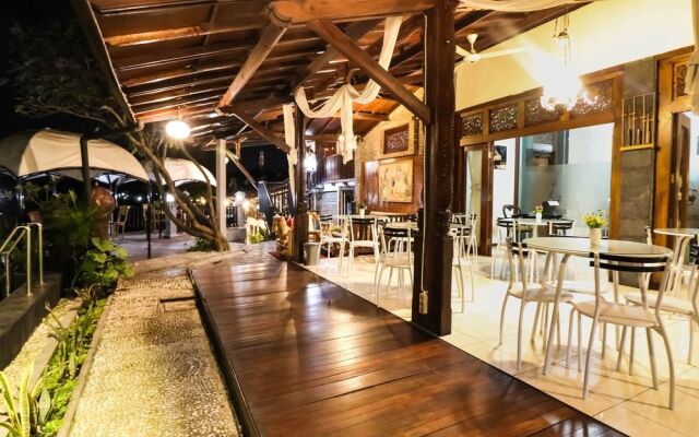The Java Resort