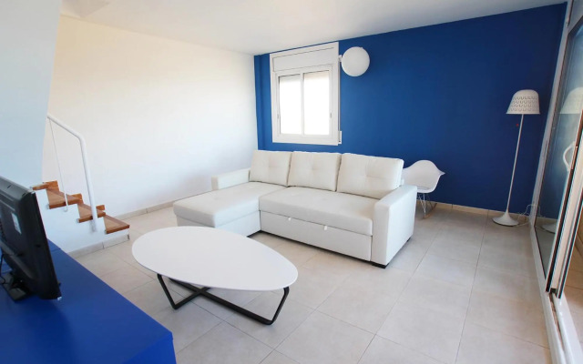 Espectacular ático dúplex con vistas al mar