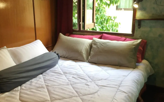 Shanti Lodge Bangkok