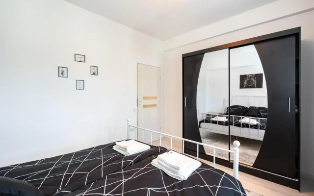 Spacious and cozy apartment in central Bucharest