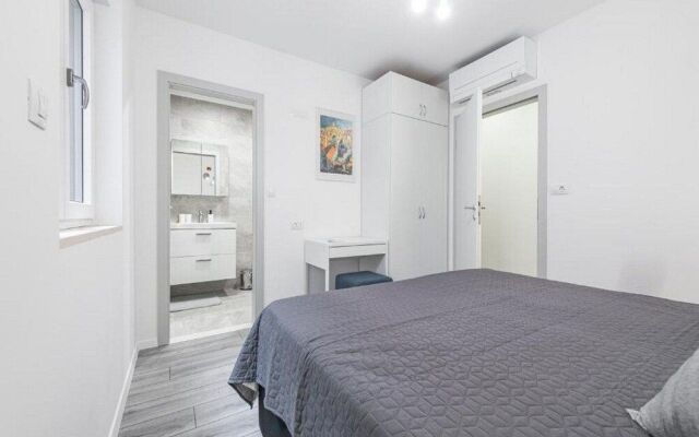 Holiday Home Nest