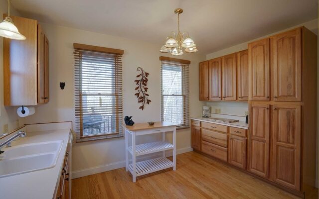 Fontana Lakeview Escape 4 Bedroom Home