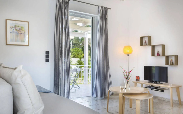 Cypress Garden Villas