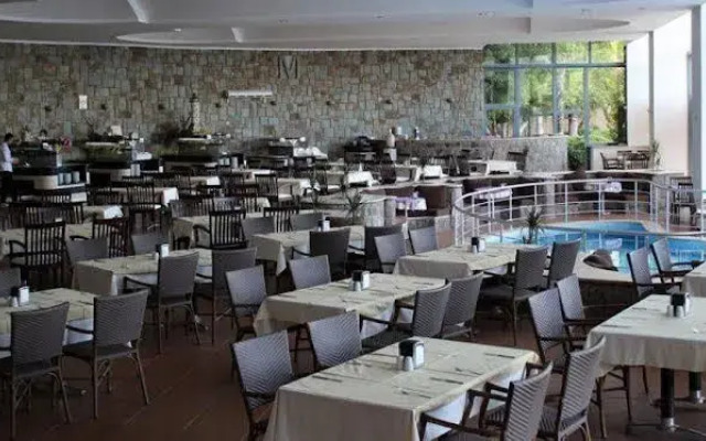 Lighthouse Beach Hotel