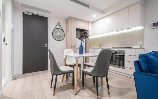 Brightly place 1BR1BA in south yarra+WIFI+Balcony