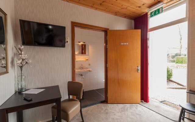 Hotel & Grandcafe LiBo