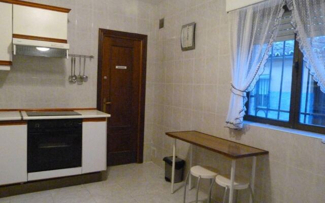 Apartment With 3 Bedrooms in Ávila, With Enclosed Garden