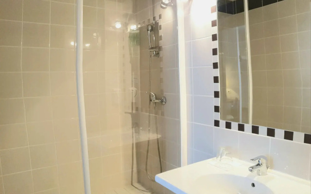 Brit Hotel Confort Auclair Gueret