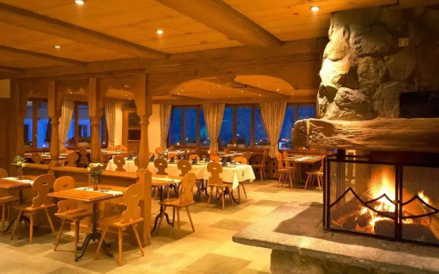 Griesalp Hotels