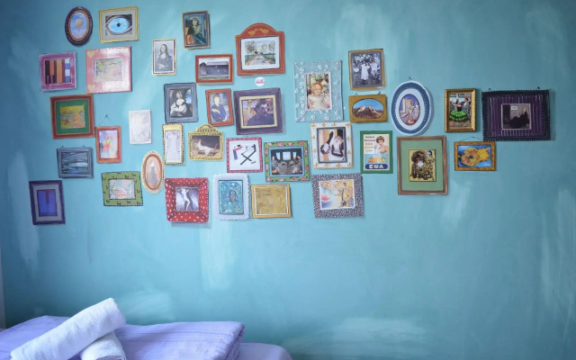 Arkabarka Floating Hostel