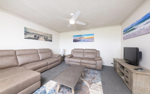 Oceancrest Unit 10 – Guest Rooms – Forster