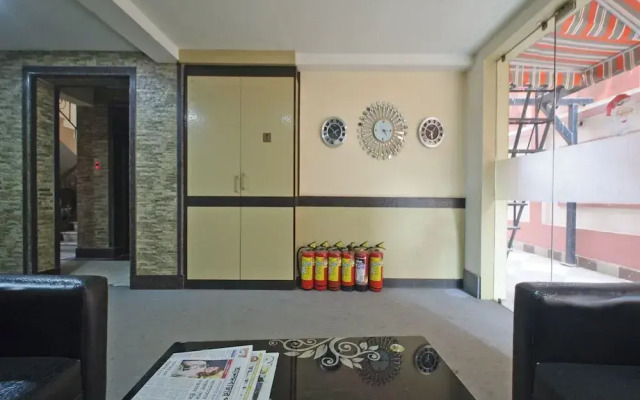OYO 460 Hotel Ivory Residency