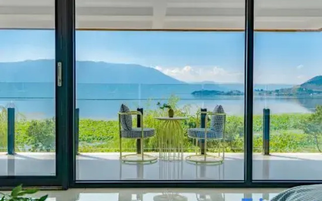 DaLi· Bihai Villa Sea View Hotel (Dali Double Corridor Shop)