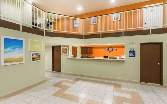 Days Inn By Wyndham Holbrook