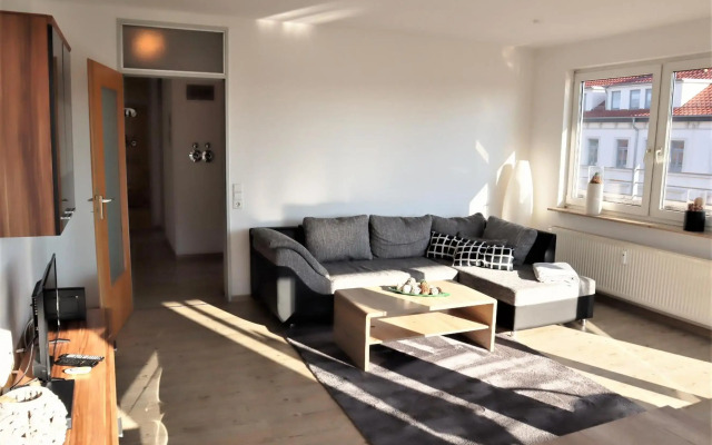 Exklusive Wohnung mit Dachterrasse in Schleußig