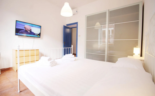 Wonder Colosseum Walk