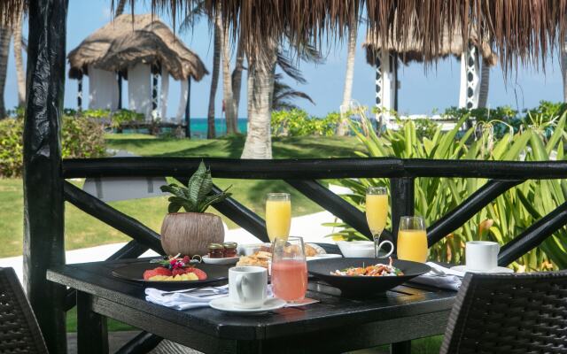 El Dorado Casitas Royale 