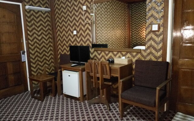Ruby True Hotel