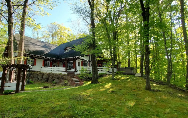 Le Manoir aux Secrets