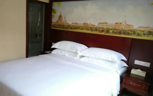 Vienna Hotel Shenzhen Hubei Station