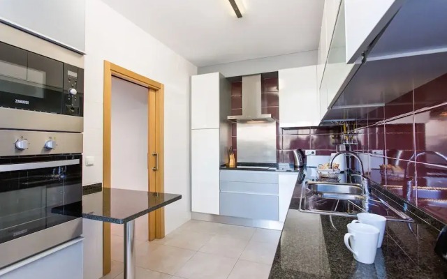 Albufeira Sunny Apartment 3 by Homing