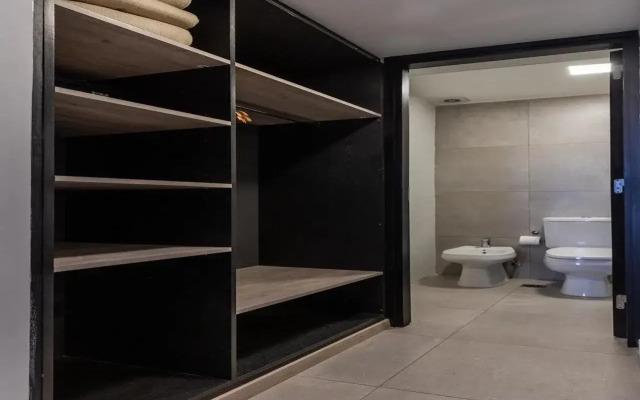 Hotel M