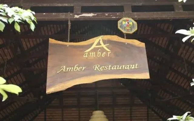 Amber Villa