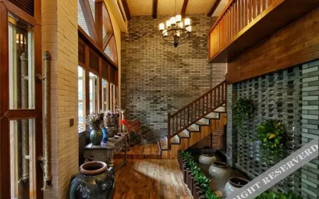 Whisper of The Nature Hotel