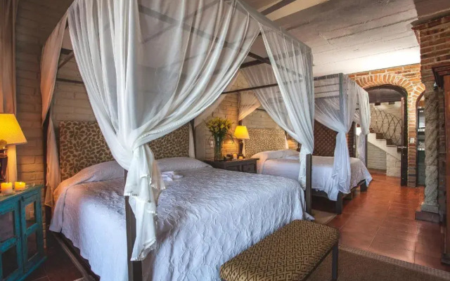 Quinta Maria Cortez Beach Hotel