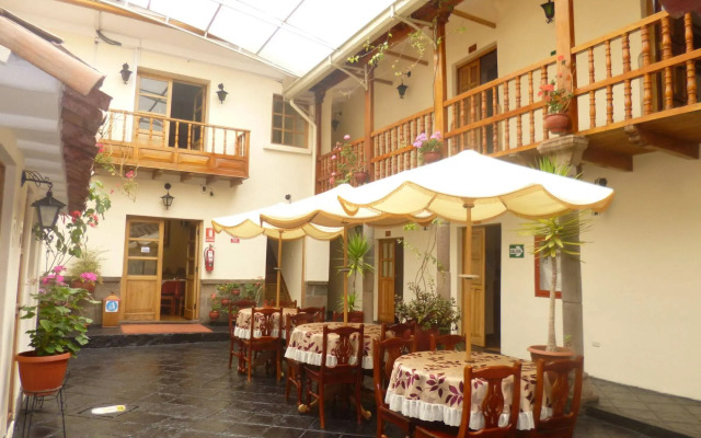Hotel Midori