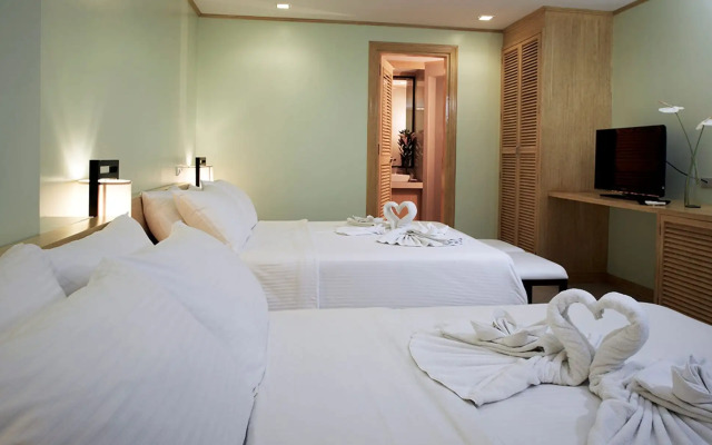 Shore Time Hotel