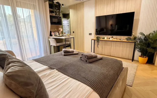 Aiastay Bucharest River Apartments