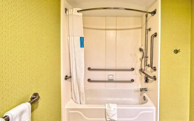 Hampton Inn Greensburg