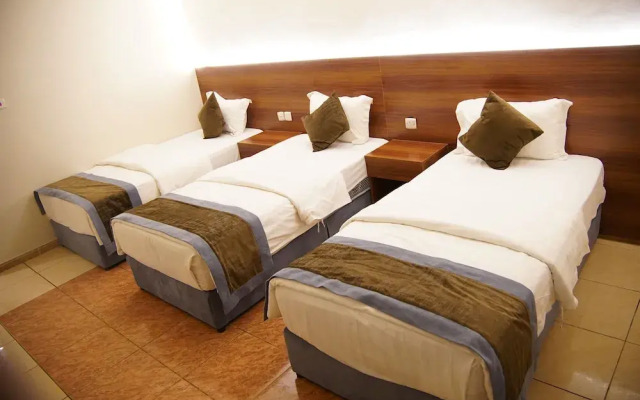 Dosh Hotel