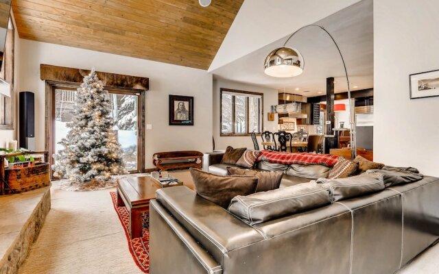 Luxe West Vail Side A - 3 Br Duplex