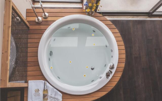 Orka Cove Hotel Penthouse & Suites - Adults Only
