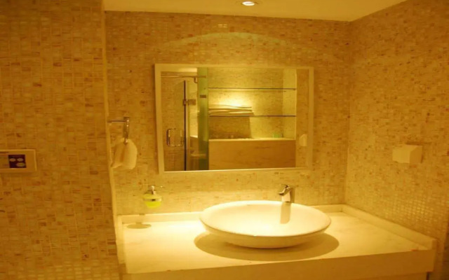 Nanjing Tushun Service Apartment
