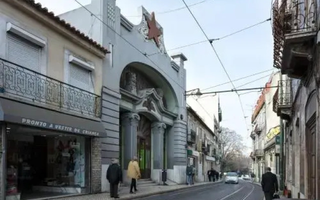 The Lisbon Flat GraCa