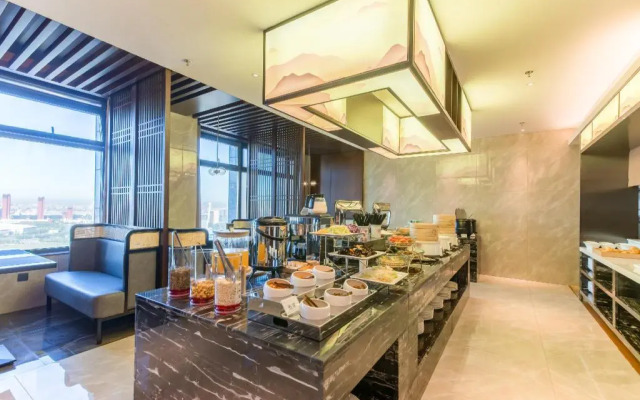 Rezen Dong Hotel (Changchun International Convention and Exhibition Center)