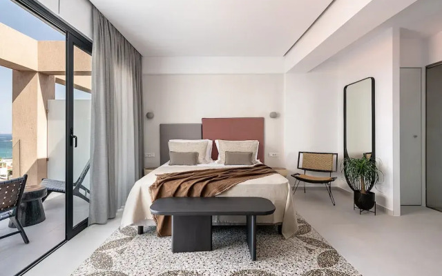 Nuovo Luxury Suites