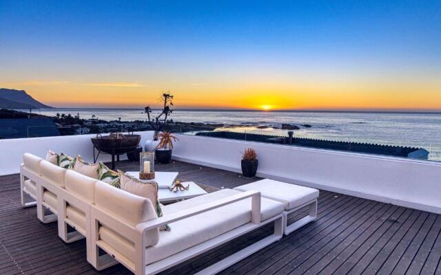 Clifton YOLO Spaces – Clifton Private Beach Villa