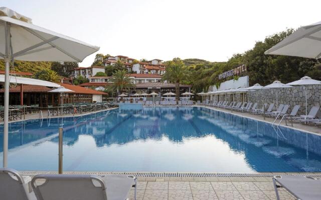 Aristoteles Holiday Resort And Spa