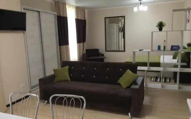 Guest House Yat-Haus