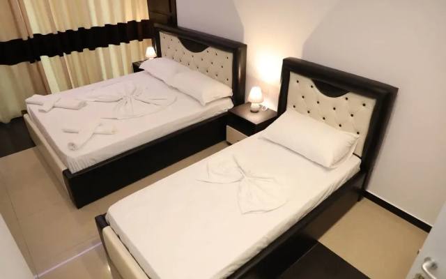 Hotel Aglon