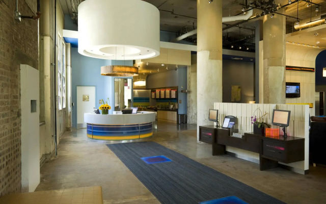 Aloft Dallas Downtown