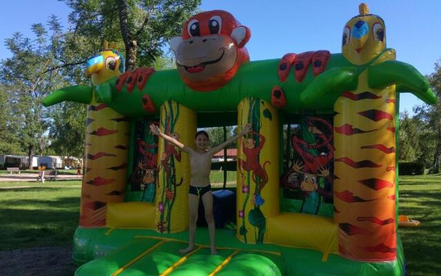 Camping Paradis des Dombes