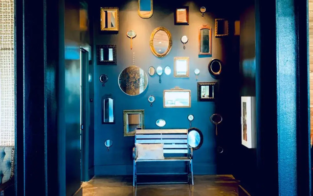 The George, by Valencia Hotel Collection